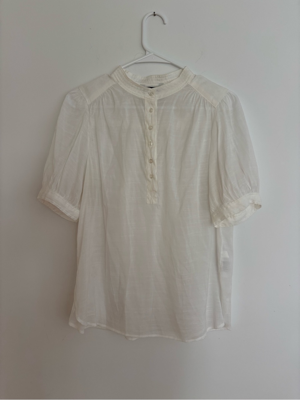 Banana Republic Lightweight White Button-Up Puff Sleeve Top Size Medium